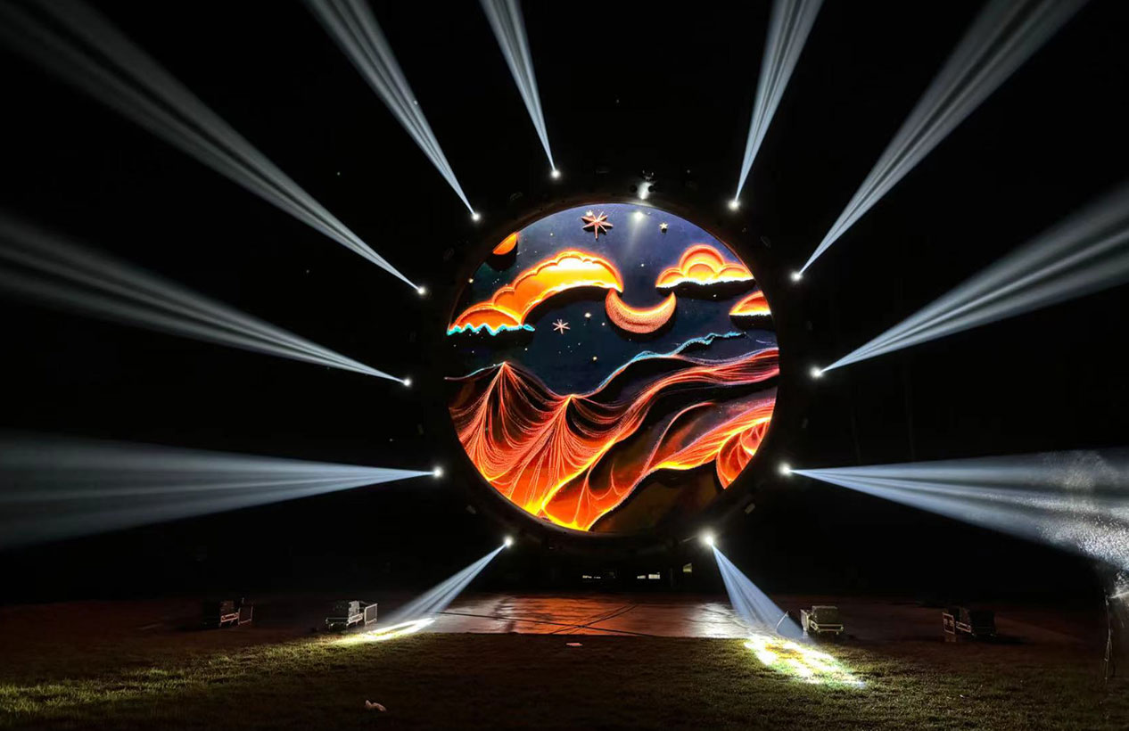 Creative circular LED display 